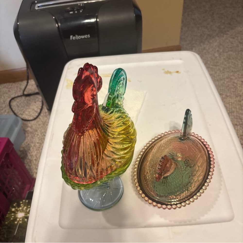 Glass Rooster 11 in Figurine & chicken 7 in on a beaded nest red / green storage - Picture 10 of 11
